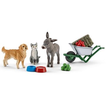 Schleich Farm World Feeding on the Farm 41423
