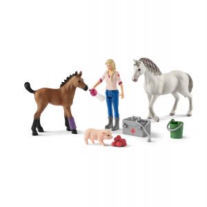 Schleich Farm Life 42486 Vet vistiting mare and foal